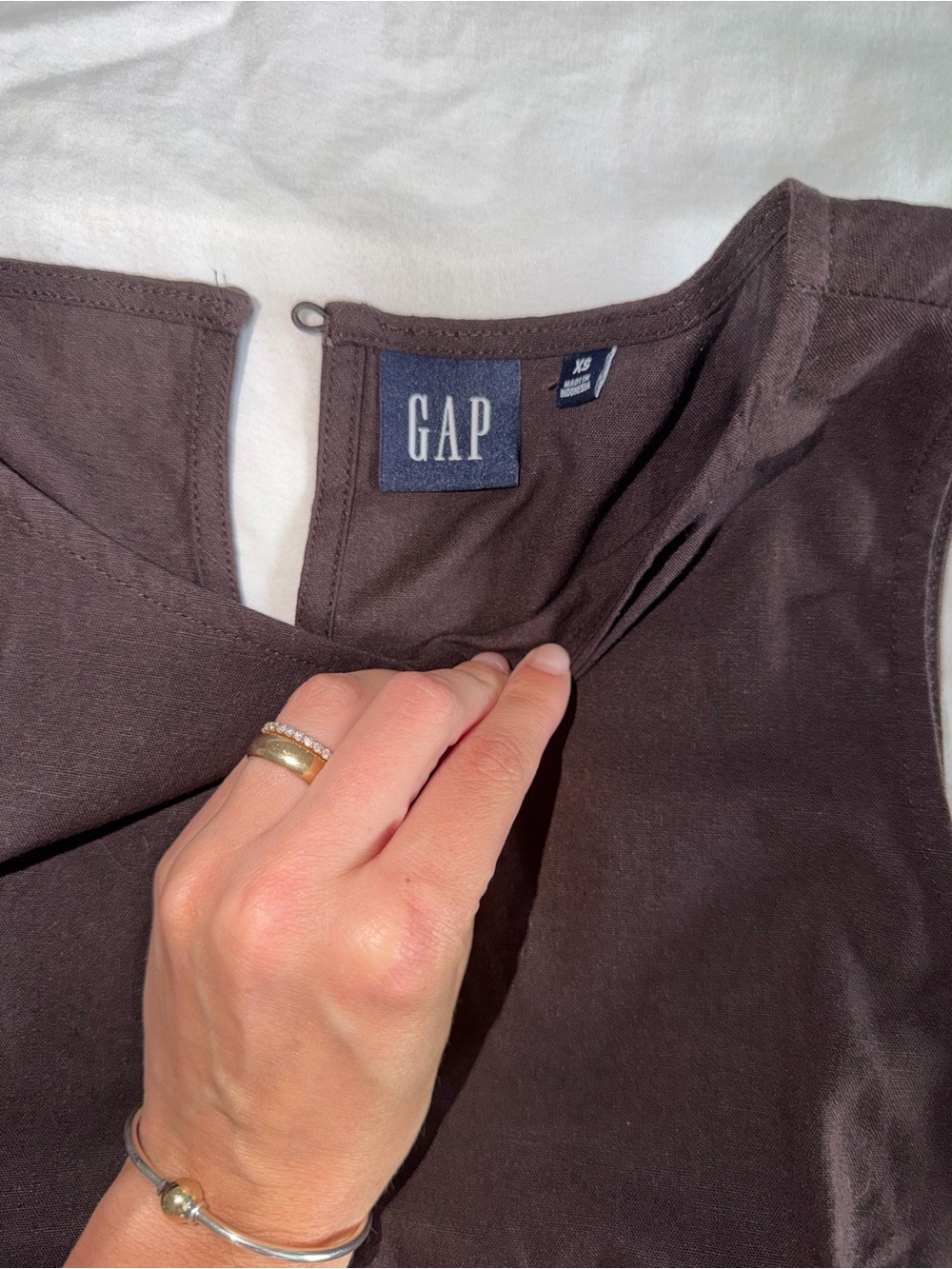 Gap Boatneck Shell Tank - Picture 2 of 3